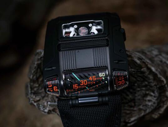 Review Replica Urwerk UR-111C BLACK ROBERT DOWNEY JR'S AVENGERS ENDGAME PREMIER WATCH